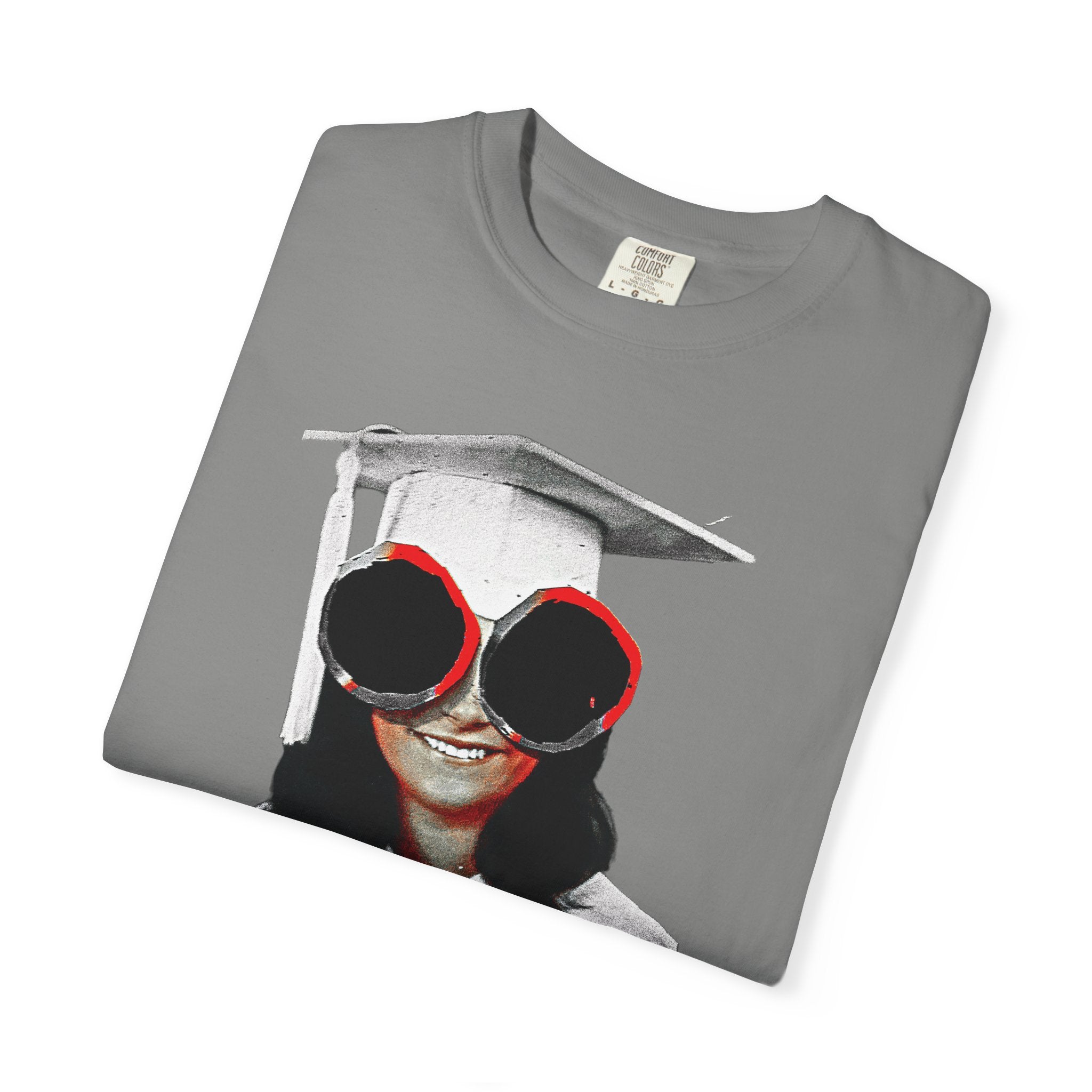 Susan -  T-Shirt